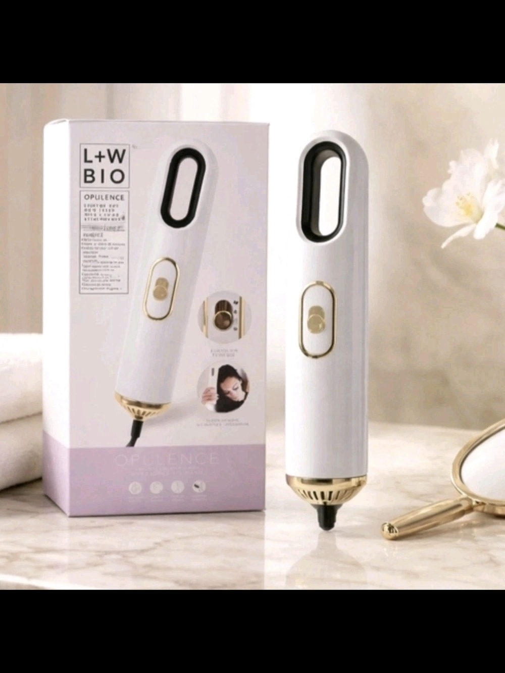 L+W BIO Opulence Facial Vacuum Pore Cleaner - White & Gold